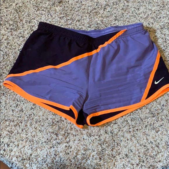 Nike Running Shorts - Picture 1 of 5